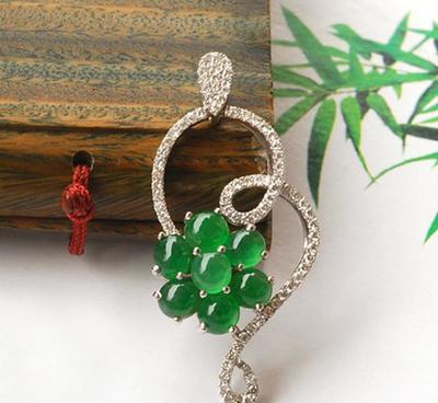 四會有利珠寶 18K金鑲嵌吊墜加工定制與手工費解析