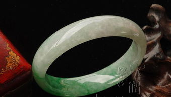 善潤翡翠珠寶 天然翡翠手鐲、戒指、項(xiàng)飾、耳飾鑲金鉆全解析