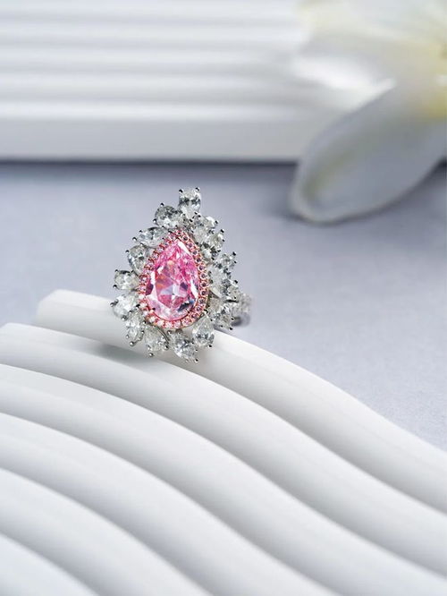 流光溢彩，璀璨生輝——2024西泠春拍珠寶翡翠精品專場(chǎng)前瞻