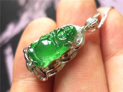 一樣的感恩，別樣的璀璨 從18K金鉆3800到珠寶玉器圈的五金交電